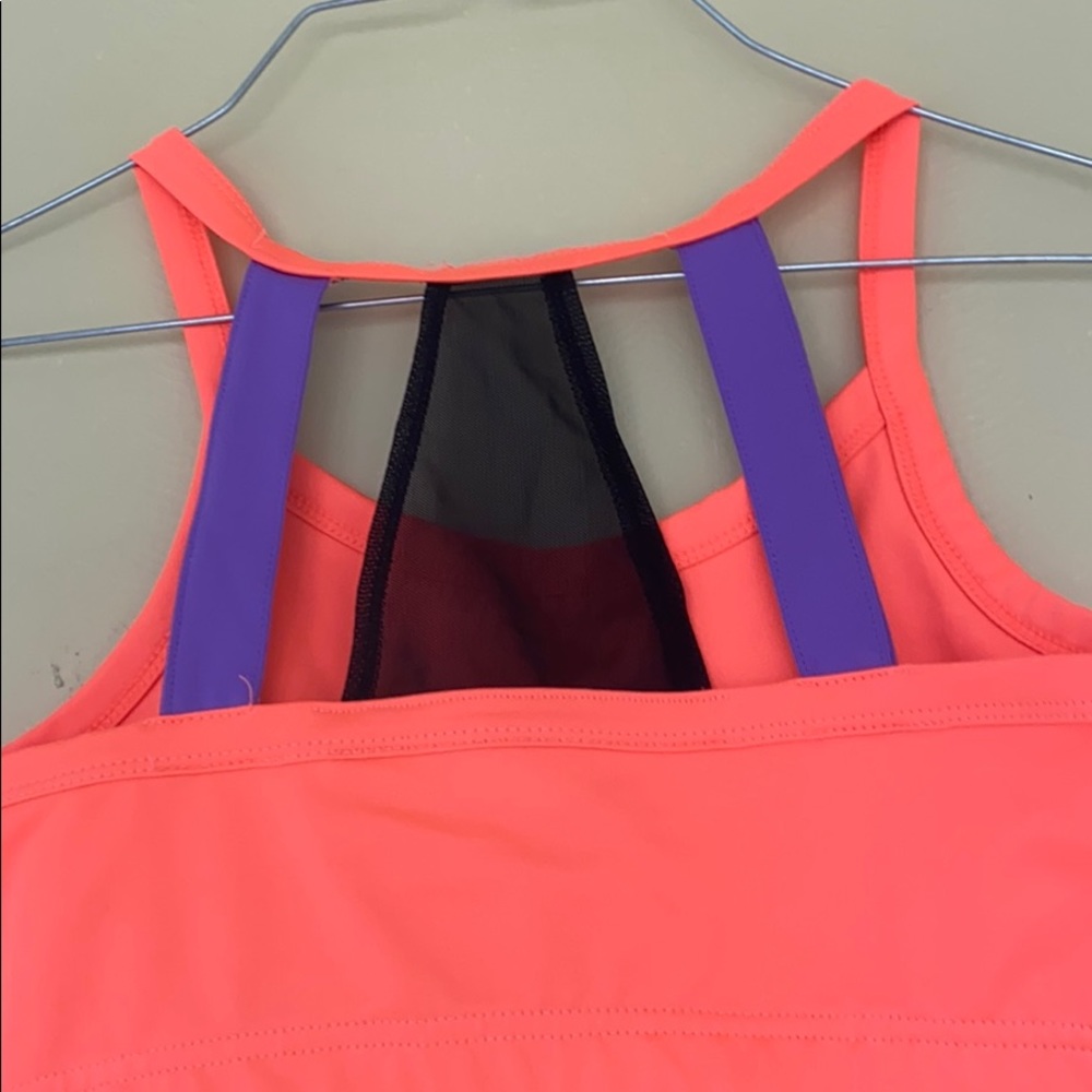 Sports bra - Picture 2 of 2